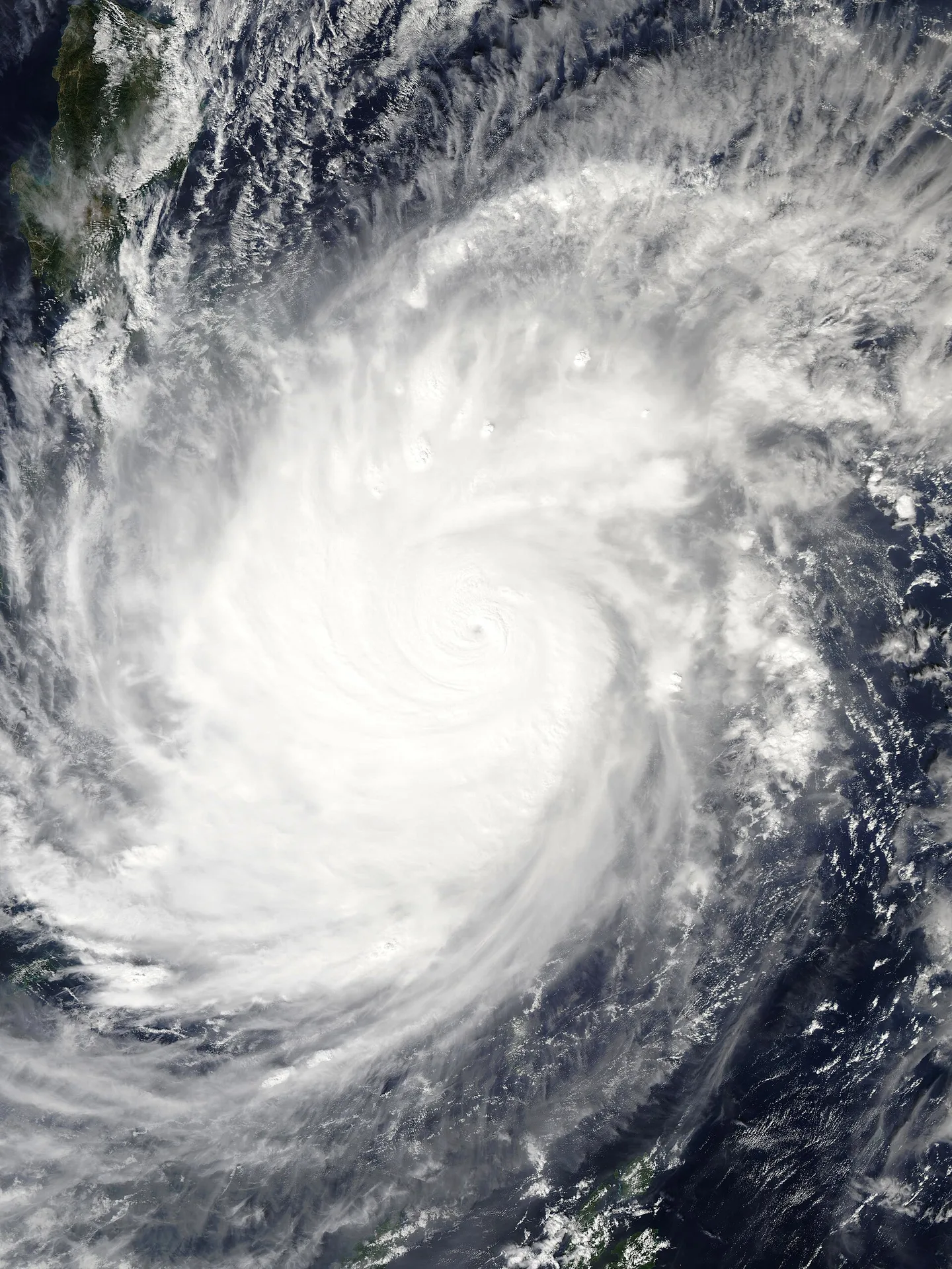 Typhoon Odette (Rai) approaching Siargao and northeastern Mindanao on 16 December 2021, satellite image