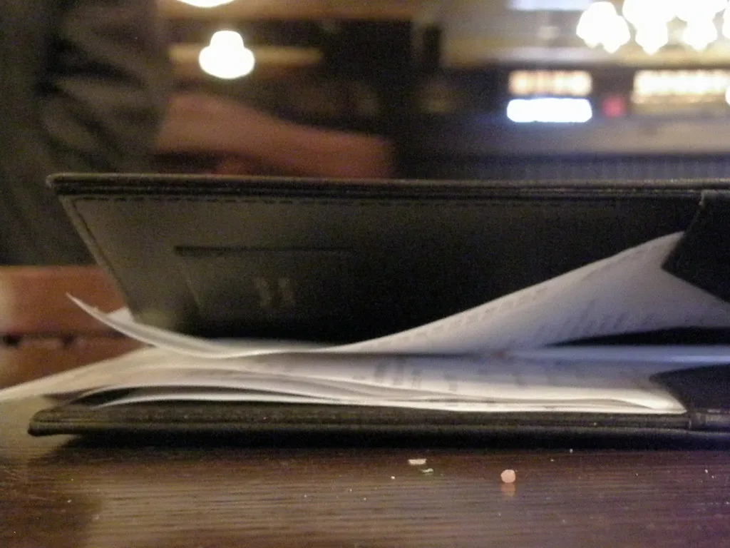 Tipping in Asia: What to Do in All 10 Countries (2026)